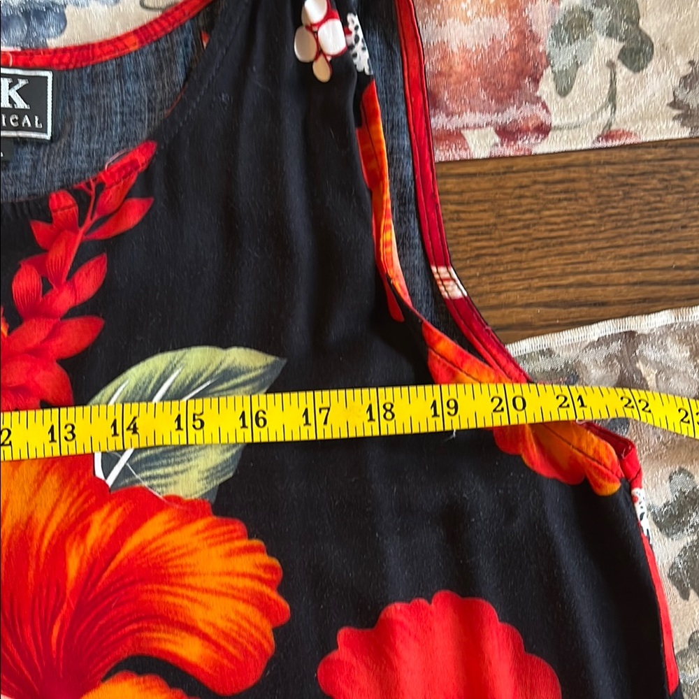Floral Sleeveless Dress - Black and Red - Picture 6 of 6